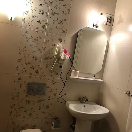 No:4 Suites