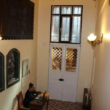 No:4 Suites *