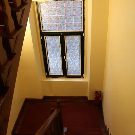 Hotel No:4 Suites